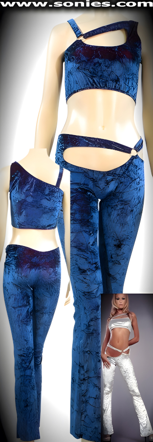 Well-Sculpted Two Piece Stretch Crushed Ice Velvet Set. Body Conscious Metal O-Ring Connect Tank Style Crop Top with Dramatic Skin Baring Cutout Detail Finish. Complementing Curve Hugging Pull-On Pants with Eye-Captivating Skin Baring Cutout and Metal O-Ring Connect Finally.   STYLE: PS31