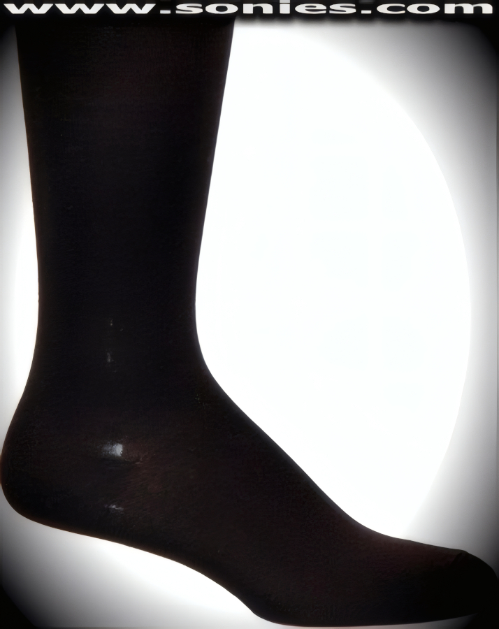 Marvelous Plain basic Gentleman's Cotton Lycra Dress Socks. Lightweight material designed to stay up on the leg (2% Lycra, 85% Mercerized Cotton, 13% Nylon/Reinforced Toe and Heel).    Style: PANTOFEL-CL