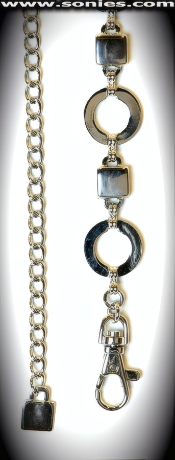 Body-Loving and Seriously Striking in this Fully Adjustable Intricate Anodized Silver Metal Circular Rings that alternate with Square links to form this Dazzling Belly Chain plus Little Lock Tip Detail Finish. Secure and attractive Lobster Claw Clasp can be placed in any of the links to adjust the position of the chain. 49-Inch Length.   STYLE: BC-009R