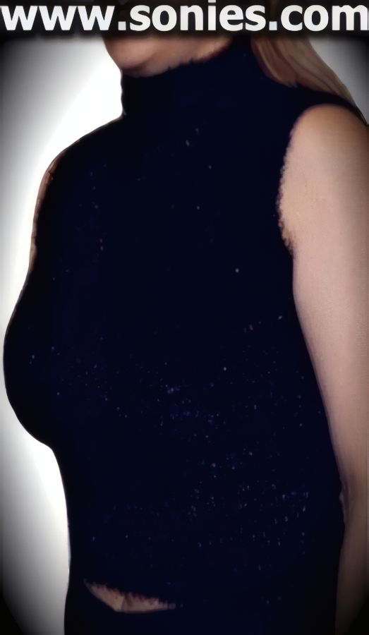 Chic by day and hot by night in this sexy Russell poodle knit stretch turtleneck top. Fitted shape and a silky soft tactual sensation. It pairs beautifully with any number of bottoms such as skirts or trousers. This style is suitable for evening wear, day wear, special occasions and club wear.   Style: SC-8