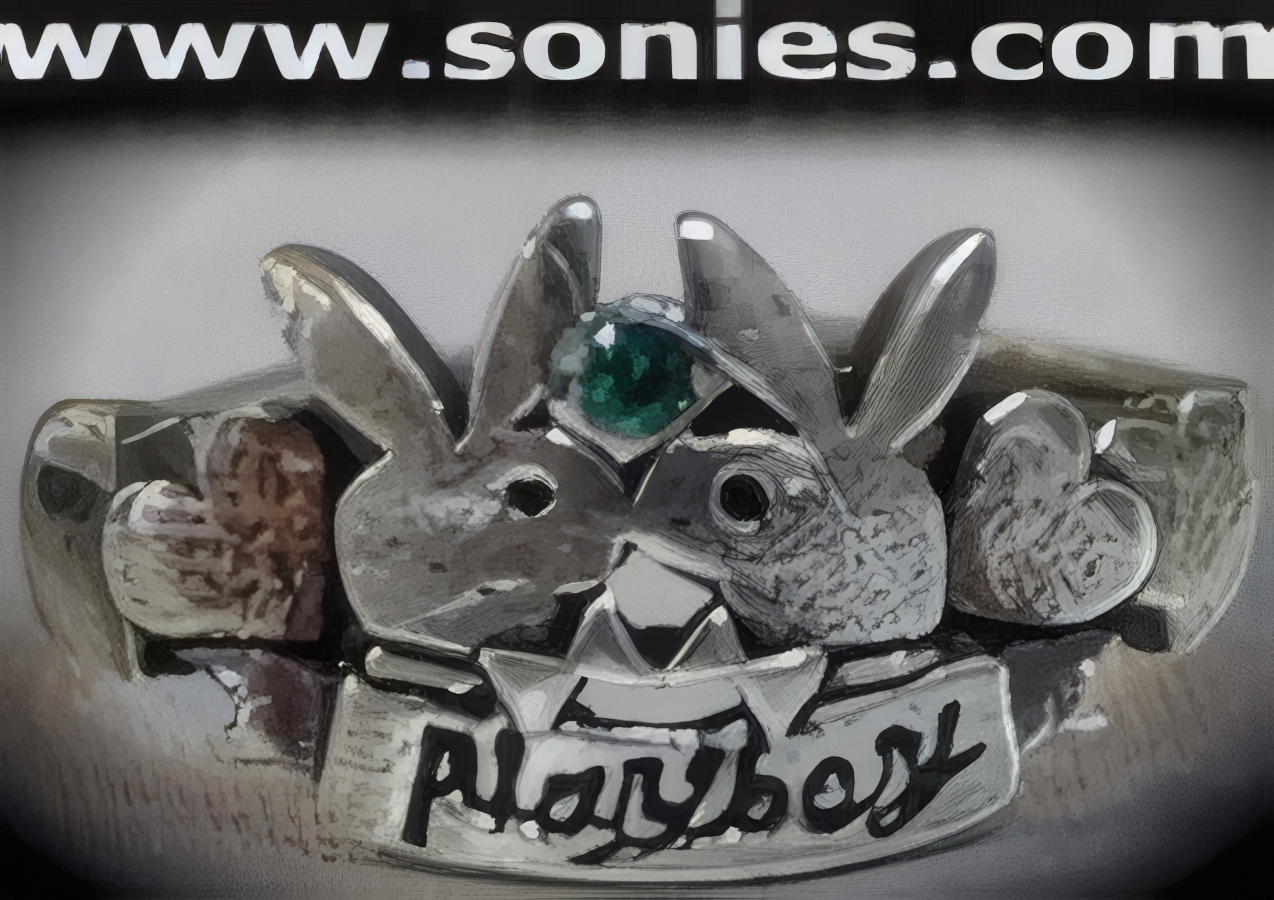 Jazz up your Feet in this Sterling Silver Dual Playboy Bunny with Hearts toe ring plus Crystal Accent Detail Finish to create a more Stunning effect. Adjustable Band wraps around toe.   STYLE: SJN-08K